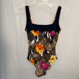 Gottex Size 8 Swimsuit 732 172